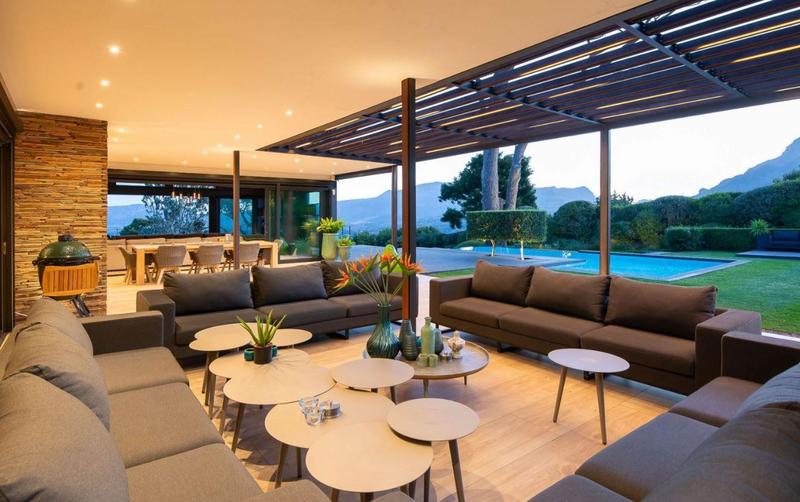 5 Bedroom Property for Sale in Bishopscourt Western Cape